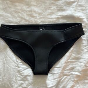 Triangl Black bikini bottom